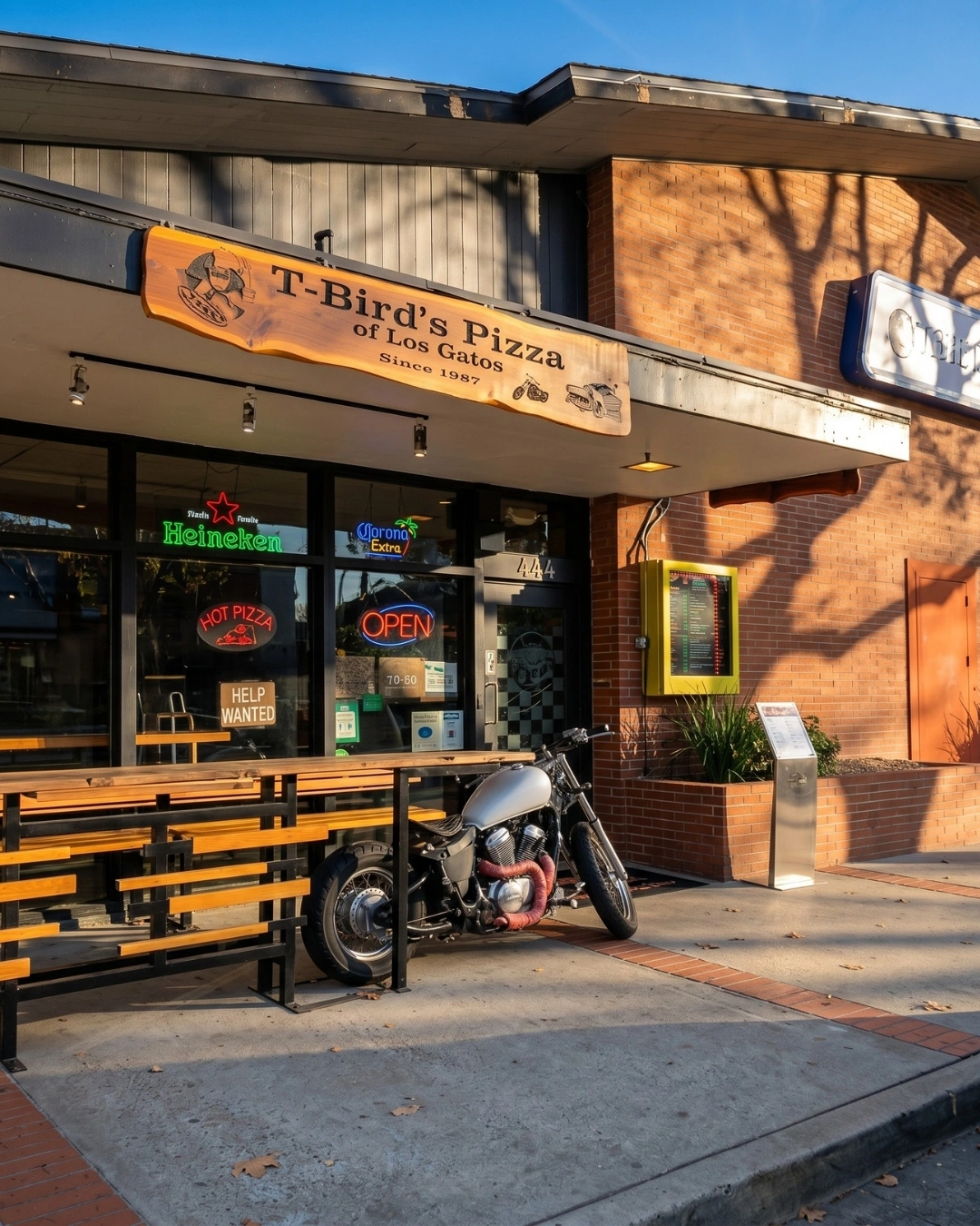T Birds Pizza | Hand-Tossed Pizza in Los Gatos, CA